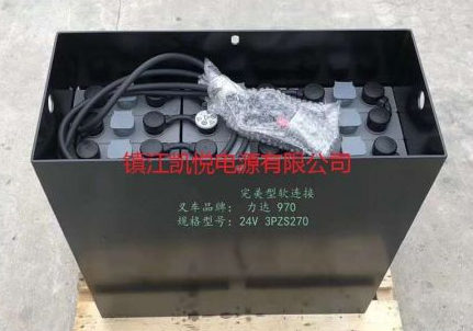 電動(dòng)叉車蓄電池電解液的合理使用決定了使用壽命